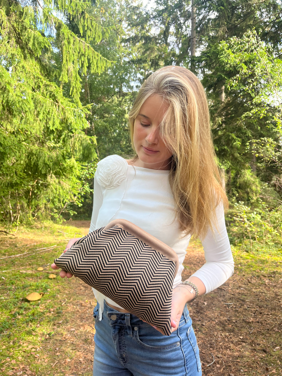 ELLI clutch